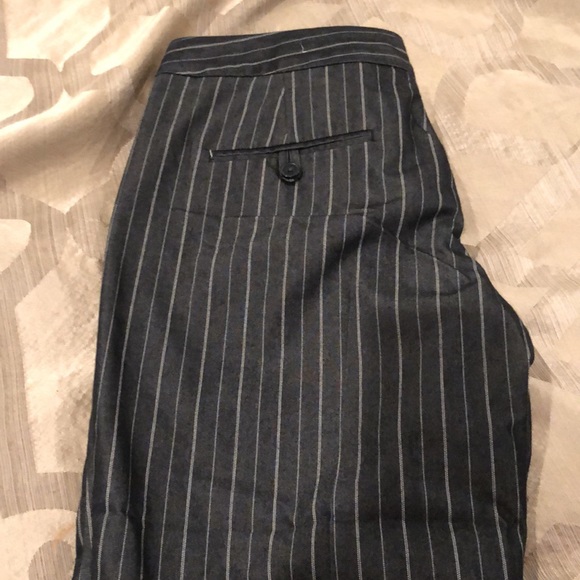 Express design pants Capri style - Picture 3 of 4